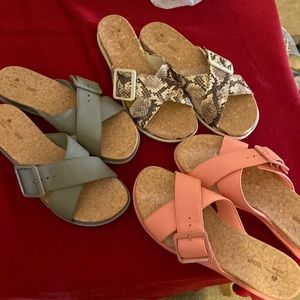 Sandals that are comfortable by Clark’s. Selling individual